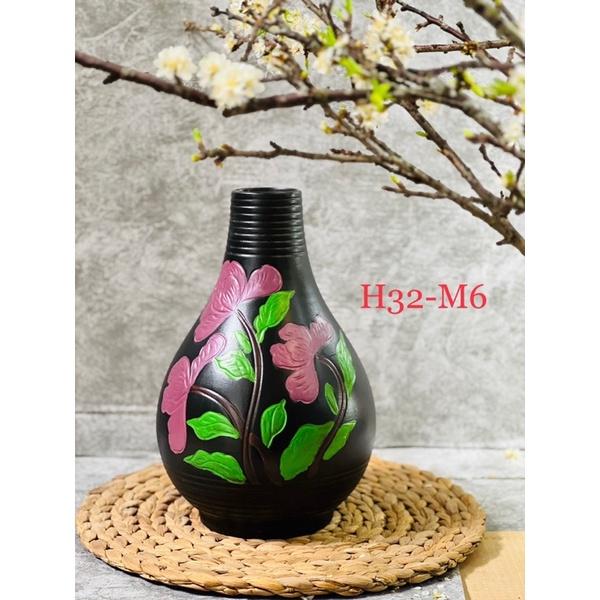 Các mẫu bình cắm hoa men mộc, họa tiết khắc vẽ thủ công. Gốm sứ Bát Tràng.
