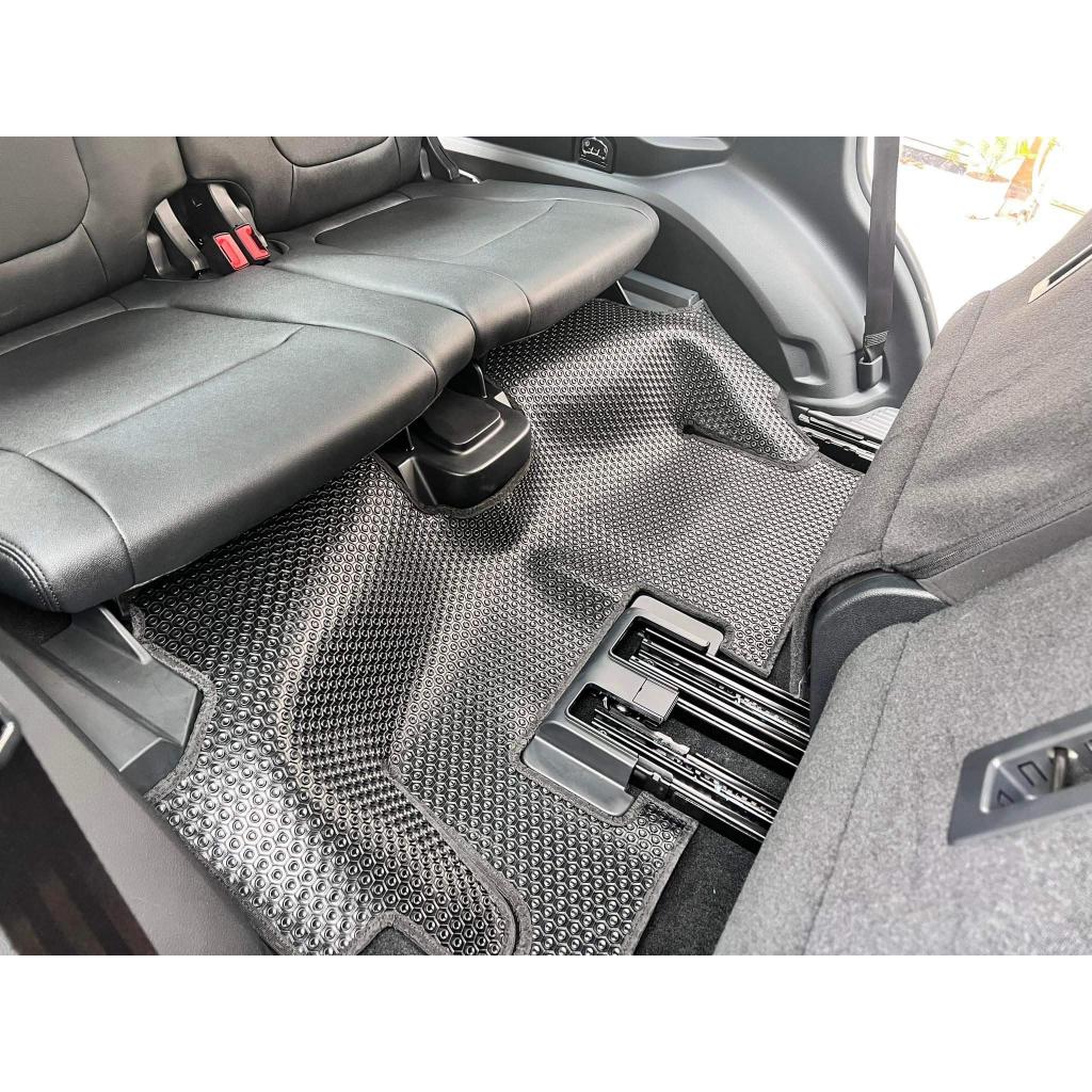 Thảm lót ô tô KATA cho xe Ford Everest 2023-7 chỗ ngồi- Khít với sàn, Chống thấm, Không mùi, Không ẩm mốc