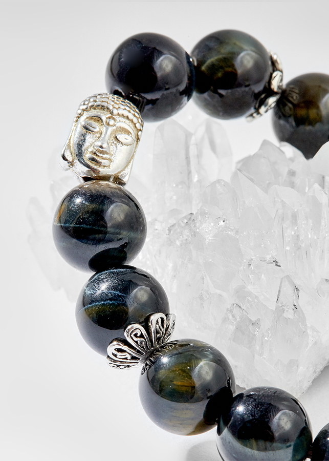 Vòng tay đá mắt hổ xanh đen charm tiền Ngọc Quý Gemstones