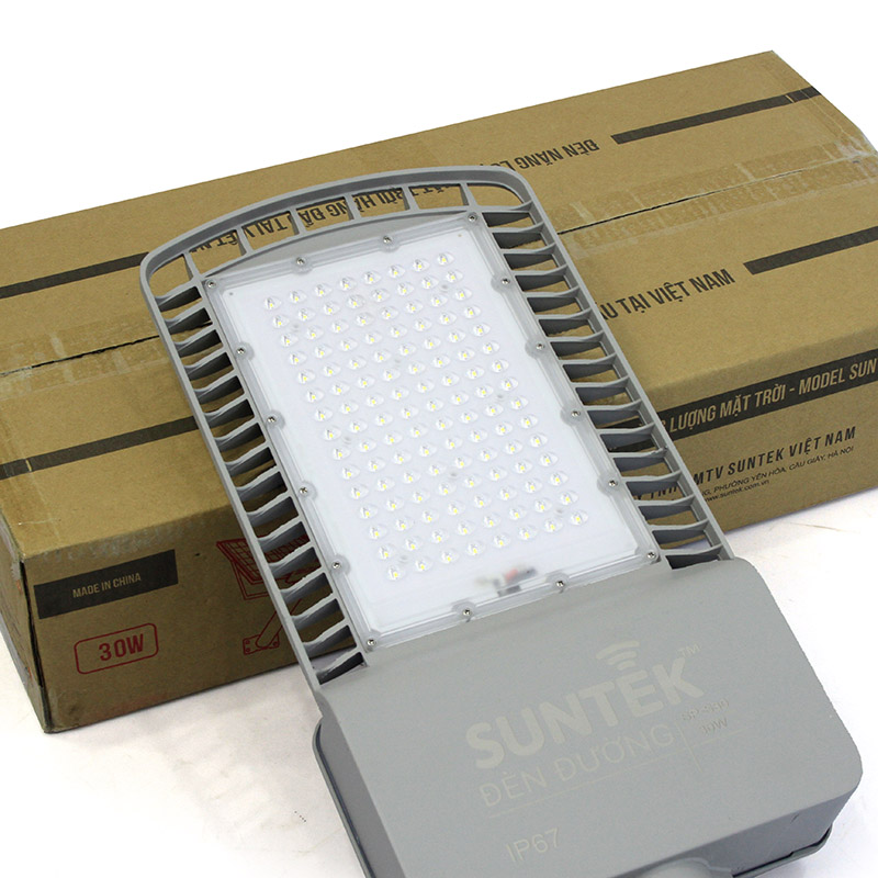Đèn Đường Cao Áp Năng Lượng Mặt Trời SUNTEK SP-S30 Solar Street Light - Chip Led Nhập Khẩu Siêu Sáng, Hoạt động 22 giờ liên tục, Tự động Bật/Tắt, Chống Nước/Bụi/Sét