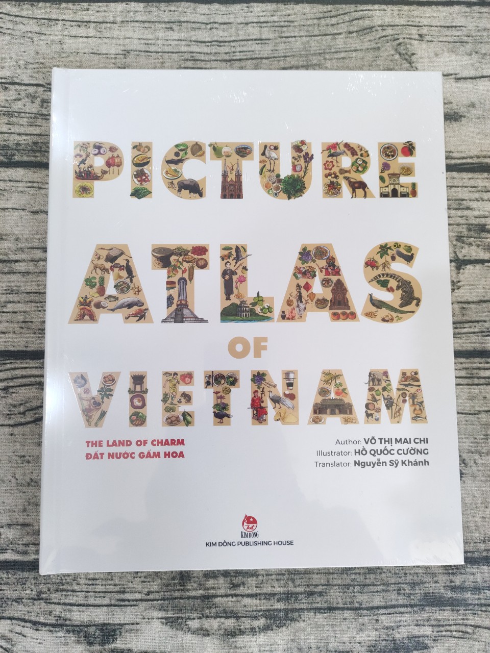 Picture At las Of Vietnam - The Land Of Charm - Đất Nước Gấm Hoa - Bìa Cứng