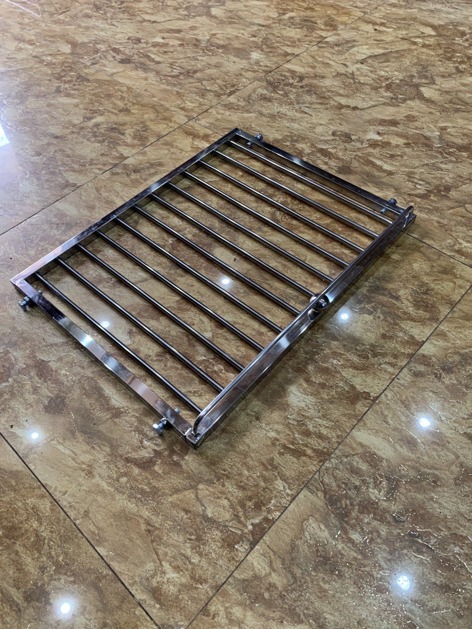 GIÁ GẦM BẾP , KỆ ĐỂ ĐỒ NHÀ BẾP INOX 304 . KT 60X50