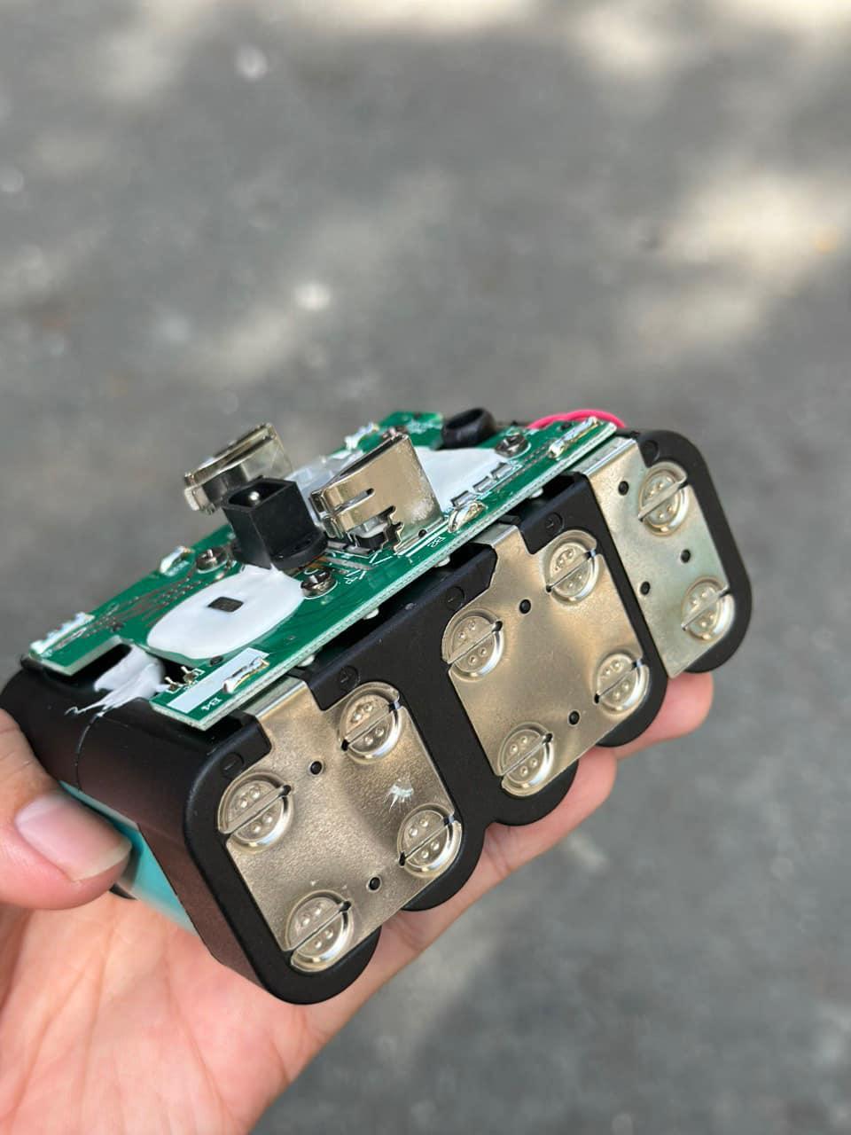 COMBO 1 PIN 4Ah DEKTON M21-B4000EVE TẶNG 1 SẠC M21-S25A DEKTON - KM_T8 -HÀNG CHÍNH HÃNG