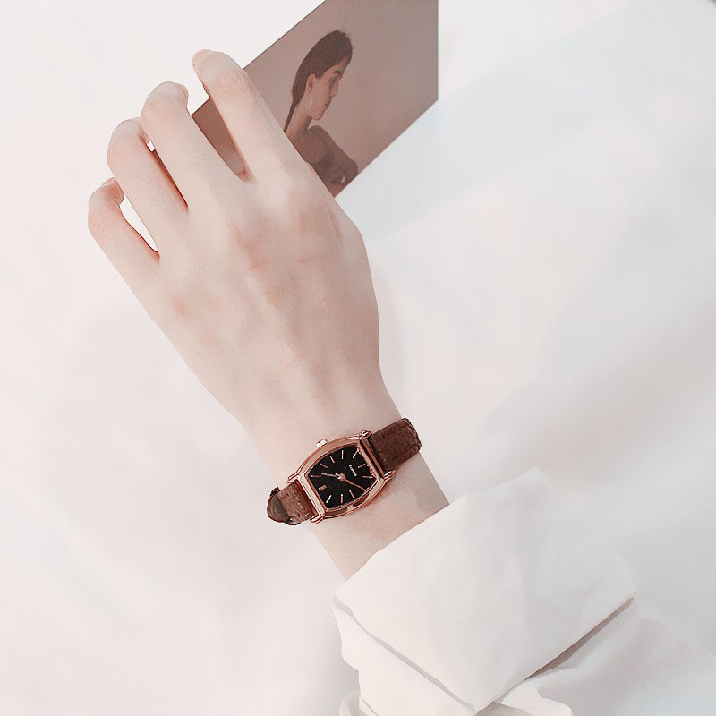 Đồng hồ dây da thời trang nữ Rtx1, mặt trái xoan thiết kế nhỏ gọn cực đẹp