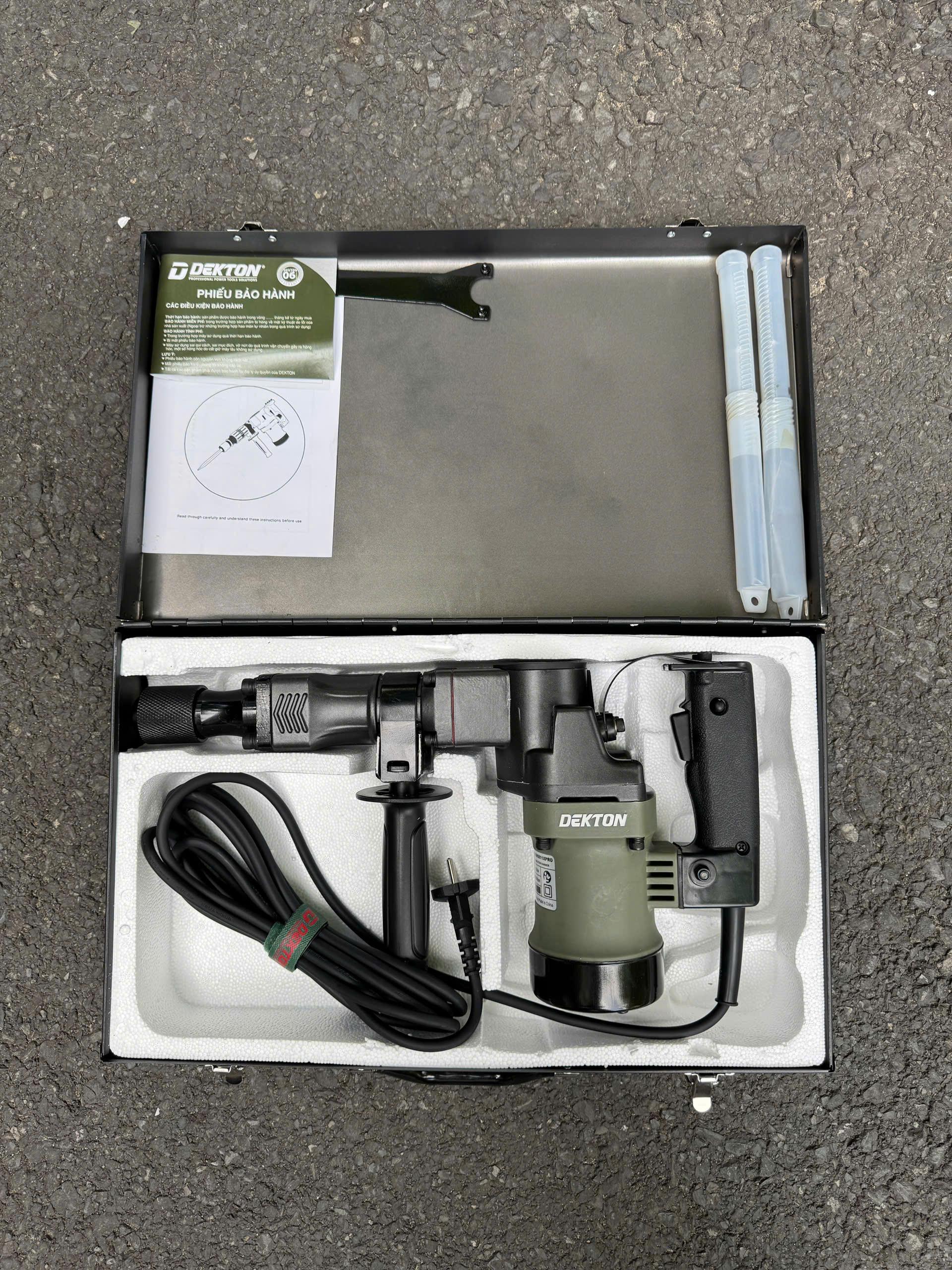 MÁY ĐỤC BÊ TÔNG 17MM 1150W LỰC ĐẬP 18J DK-DH0810XPRO DEKTON - HÀNG CHÍNH HÃNG