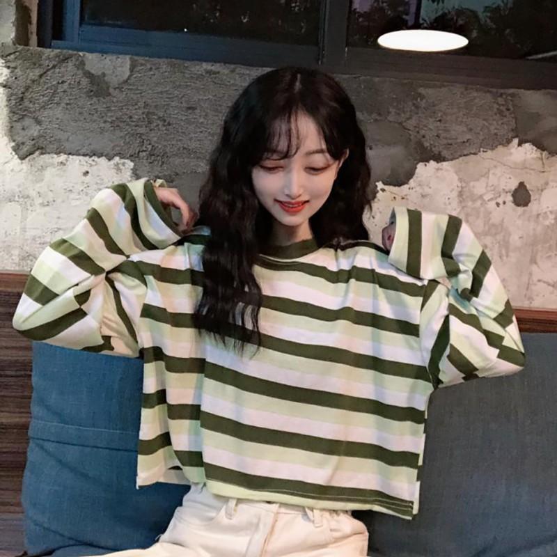 Áo thun tay dài cổ tròn hoạ tiết kẻ sọc thiết kế dáng rộng thoải mái