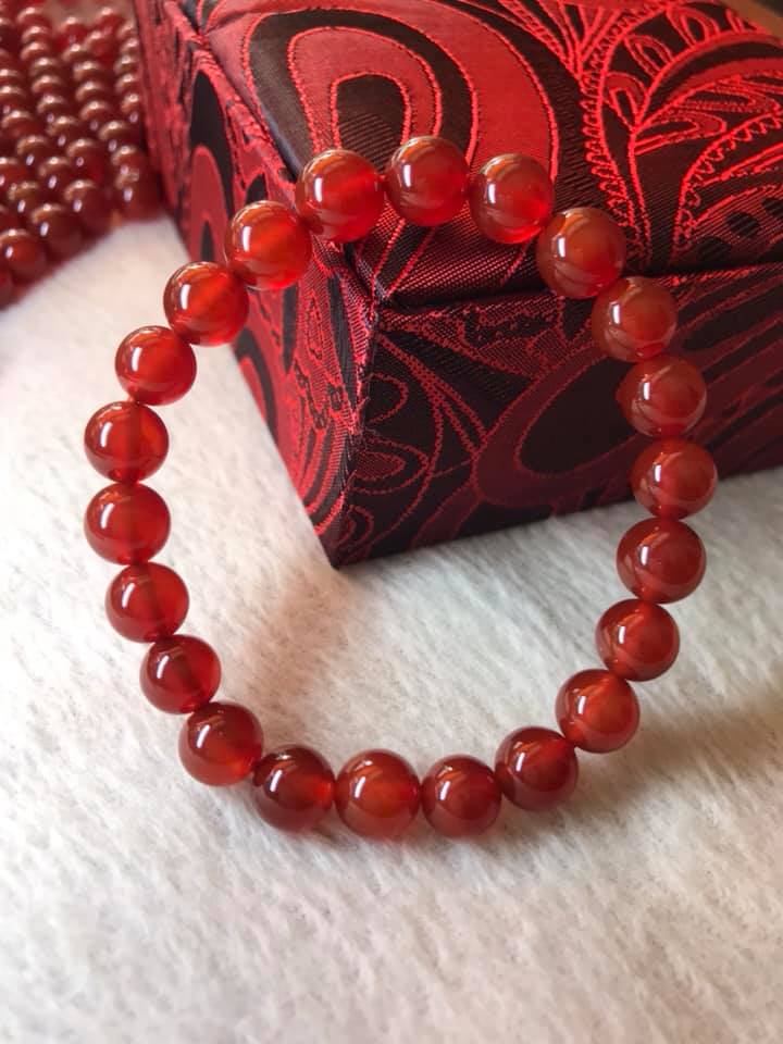 Vòng Tay ĐÁ MÃ NÃO ĐỎ TƯƠI SÁNG ĐẸP SIZE 8MM MAY MẮN NỮ MẠNG HỎA MẠNG THỔ ĐEO RẤT HỢP TỐT Ạ