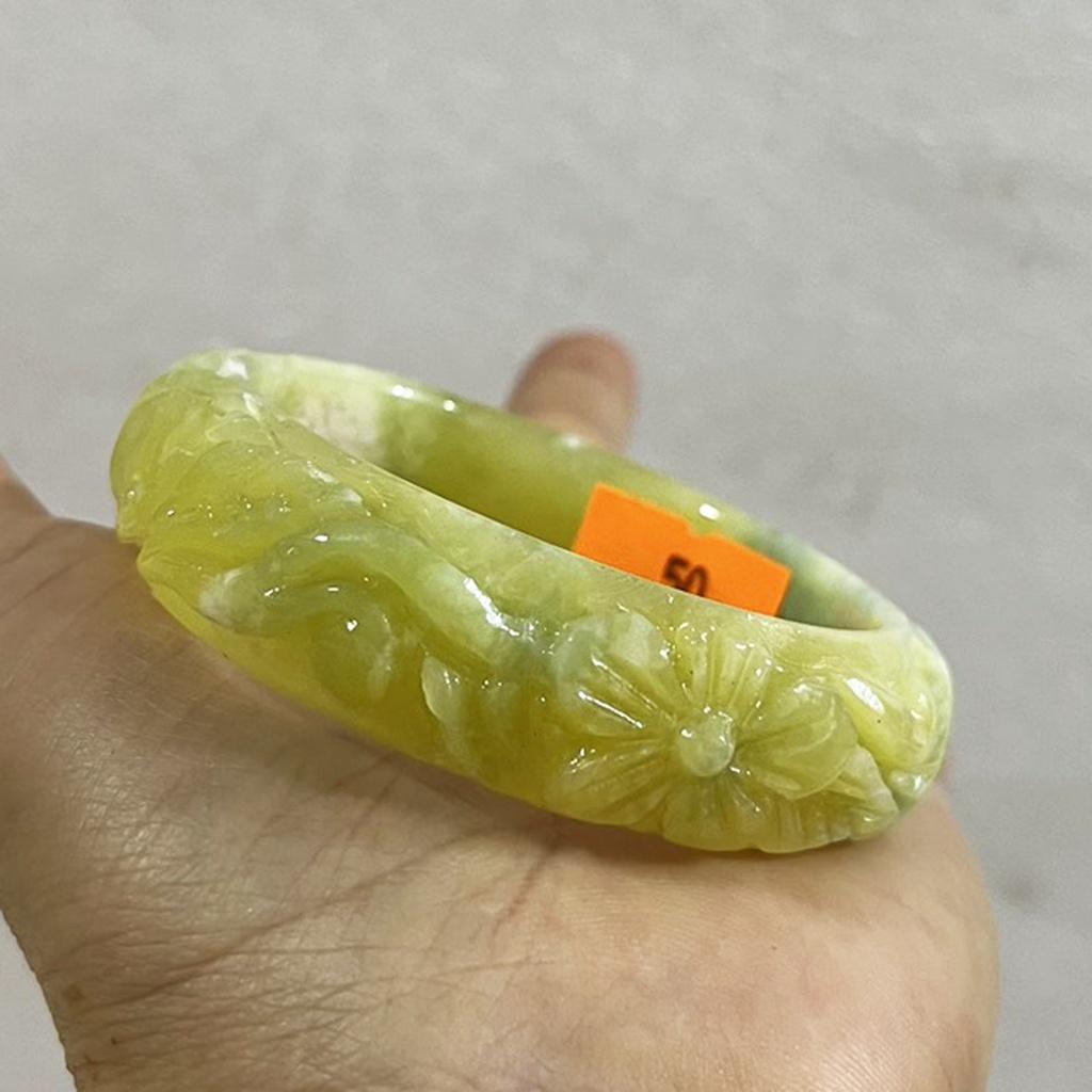 Vòng tay chạm khắc hoa ngọc vàng thật size 5.0cm cho người mệnh hỏa và mộc