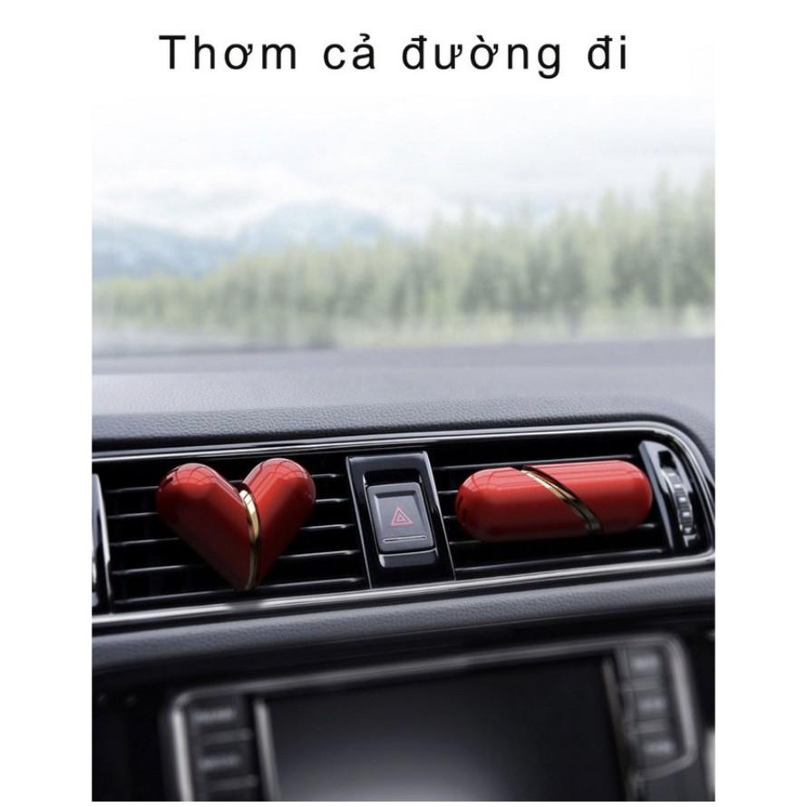 Nước hoa kẹp khe điều hoà tạo hương thơm khử mùi dùng trên ô tô -hình trái tim