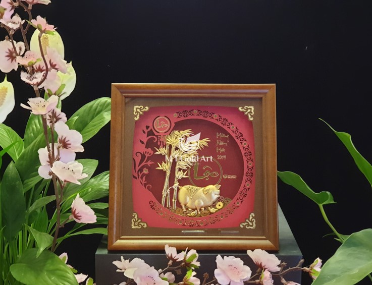 Tranh heo dát vàng (23x23cm) MT Gold Art- Hàng chính hãng, trang trí nhà cửa, phòng làm việc, quà tặng sếp, đối tác, khách hàng, tân gia, khai trương 