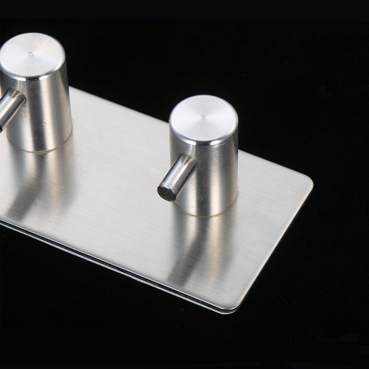 Móc dính bằng thép không gỉ 304, chống thấm nước và chống ăn mòn phù hợp với các bề mặt nhẵn như gạch men, bề mặt kim loại, kính