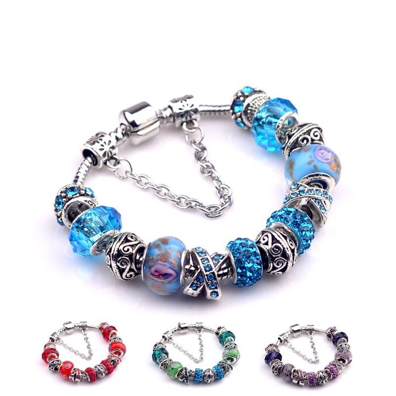 Vòng tay charm hoa mẫu mới