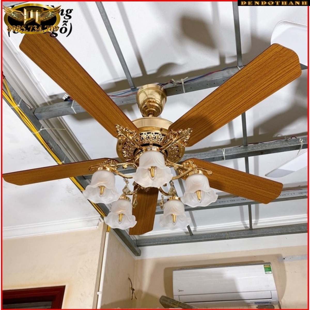 Quạt trần đèn chùm hiện đại trang trí phòng khách tích hợp điều khiển từ xa hiện đại tô điểm không gian sống QTD