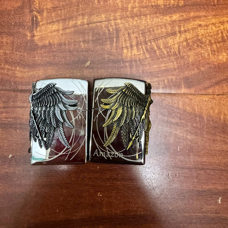 Hột Quẹt Bật Lửa Gas Đá Z1050 Ốp Nổi 3 Mặt Họa Tiết Nữ Chiến Binh Amazon Thần Thoại Cực Đẹp -Nhiều Màu