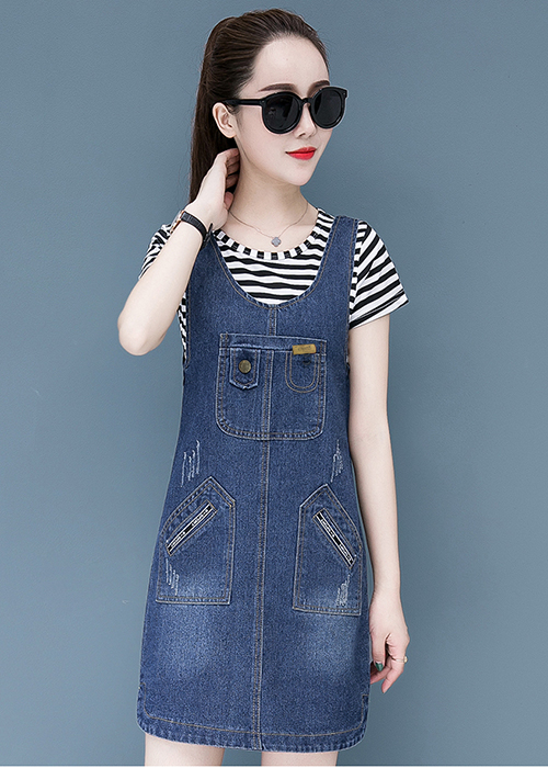 Đầm Yếm Jean Nữ Wash Cào Thêu Logo Thời Trang
