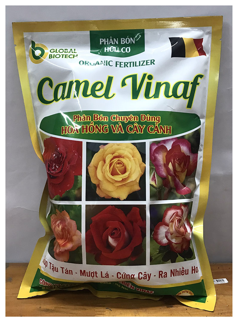 Phân bón chuyên dùng cho hoa hồng và cây cảnh CAMEL VINAF giúp cây tậu tán, mượt lá, ra hoa nhiều,..., khối lượng: 1kg