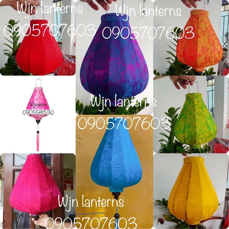 Đèn lồng tỏi ngược hội an