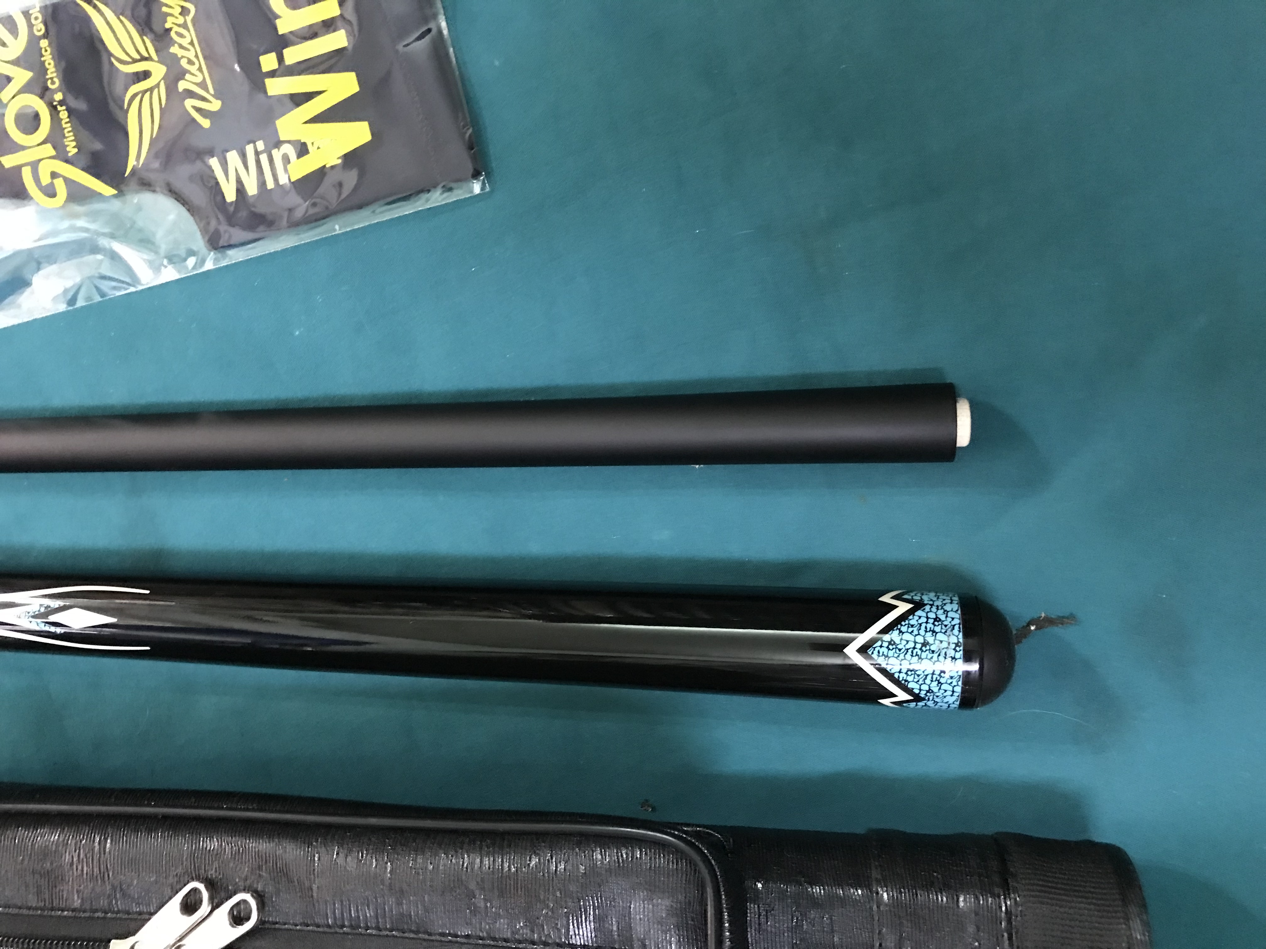 Cơ bida ba băng Đen ngọn sơn đen LG1