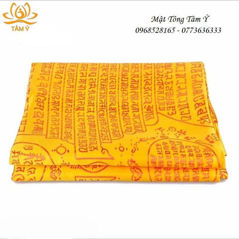 Mền Quang Minh thêu nổi rất đẹp