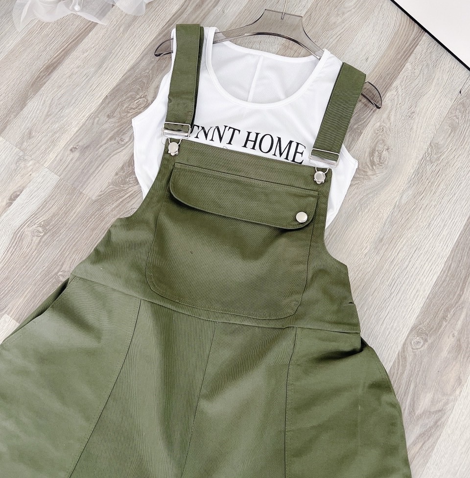 ĐẦM SET YẾM QUẦN 2 DÂY CỔ U XANH LÁ RÊU GIẢ VÁY NGẮN CHỮ A ỐNG RỘNG + ÁO THUN 3 LỖ ĐI TIỆC DẠO PHỐ ĐI CHƠI GIÁNG SINH NOEL