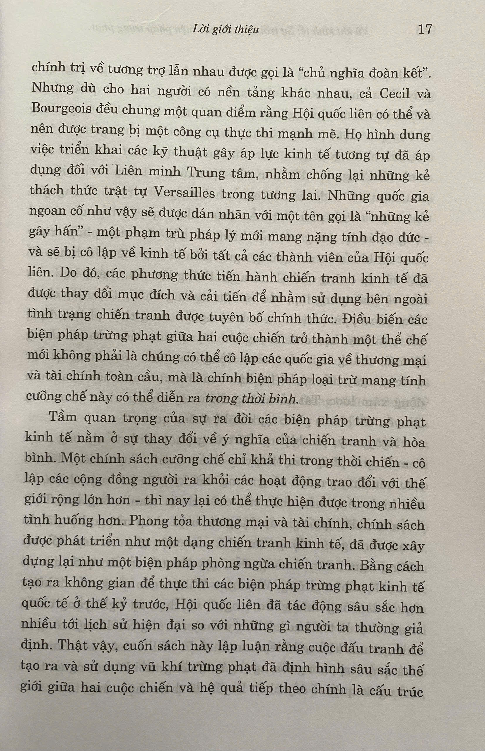 Vũ Khí Kinh Tế: Sự Trỗi Dậy Của Các Biện Pháp Trừng Phạt Kinh Tế Như Một Công Cụ Chiến Tranh Hiện Đại