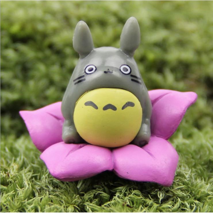 Mô hình 9 mẫu Totoro nhỏ xinh cho các bạn trang trí tiểu cảnh, terrarium, DIY