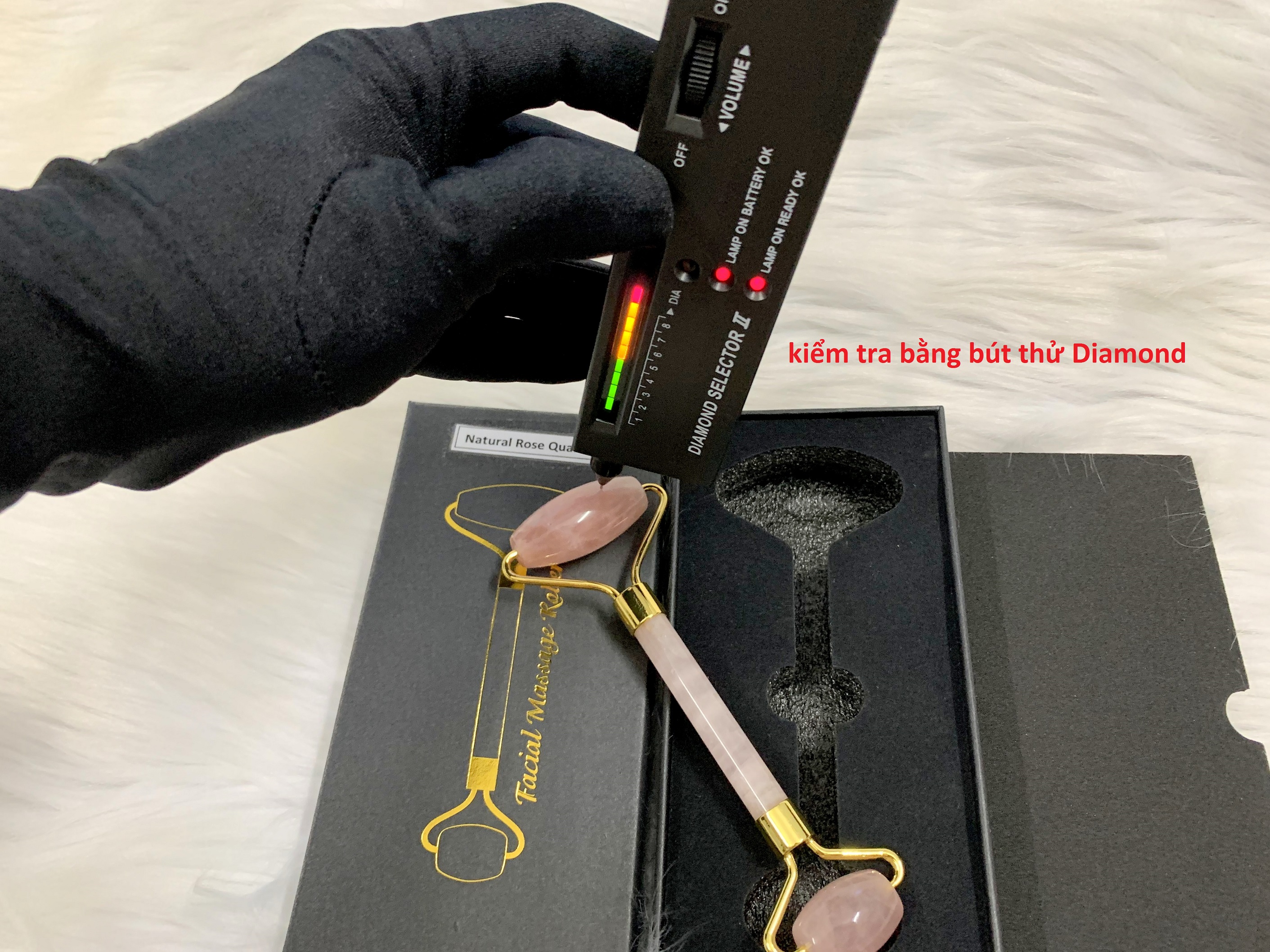 Lăn Massage T/Anh Rose Quartz Hồng trẻ hóa da