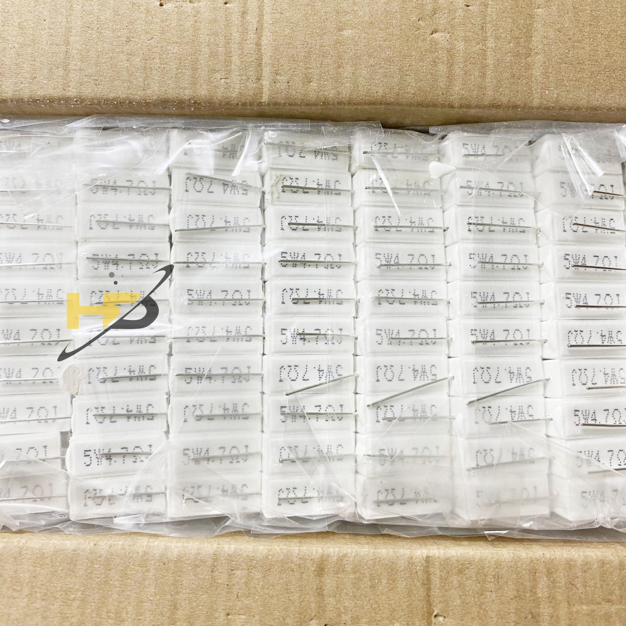 Trở Công Suất 5W 4.7R 5% Chân Đồng Cắm Dáng Nằm