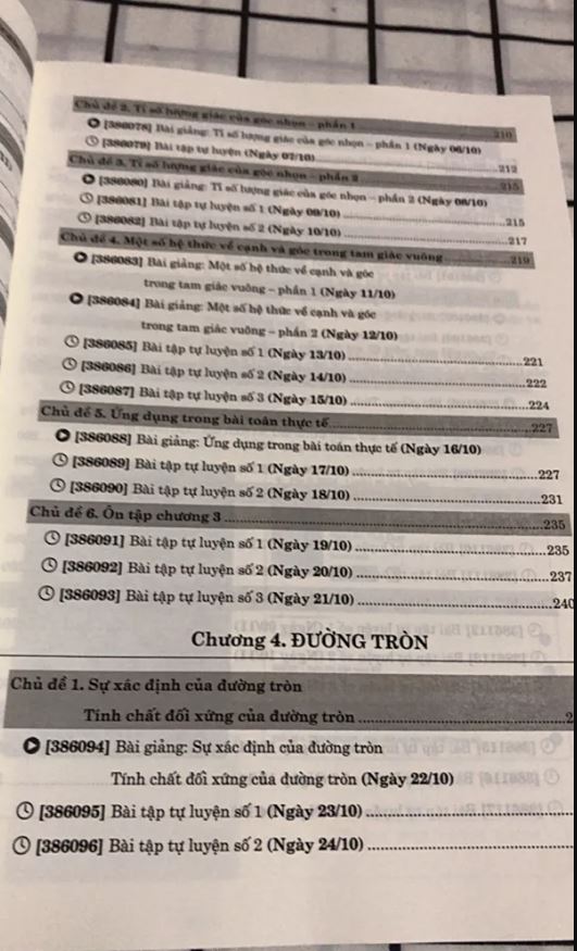 Tổng ôn Toán 9 - Tập 1 - 2025 Moonbook