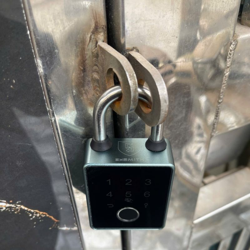 Ổ Khóa Thẻ Từ Mật Khẩu Mã Số Vân Tay Thông Minh Hỗ Trợ Chìa Cơ T55D