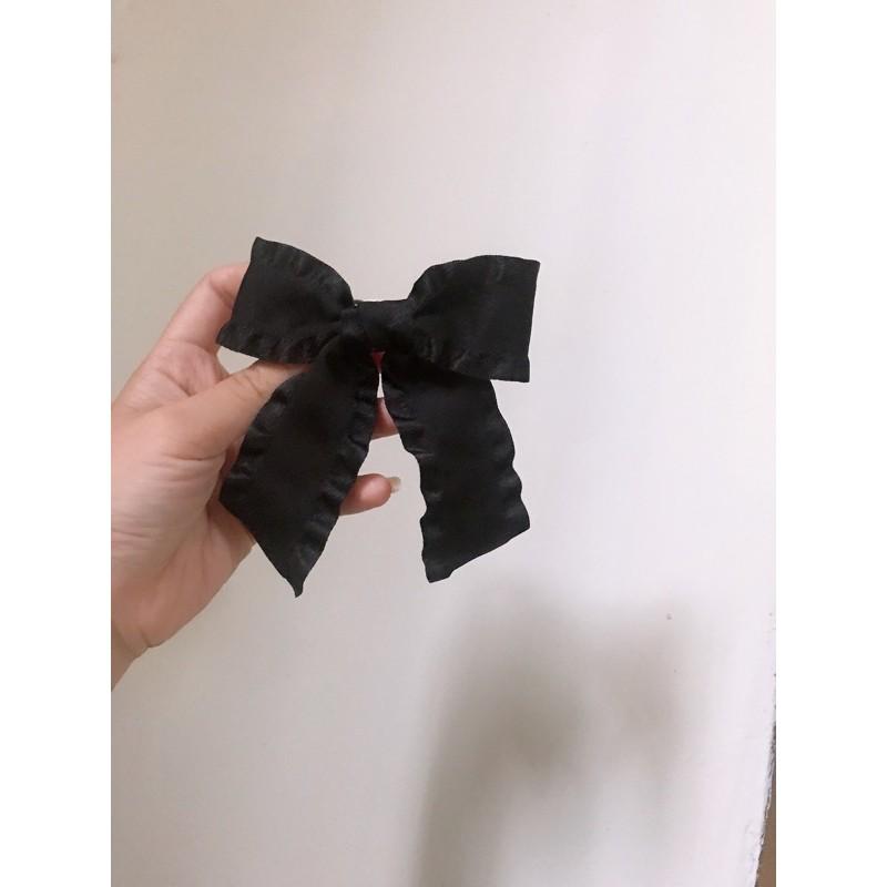 Kẹp nơ viền bèo đơn giản