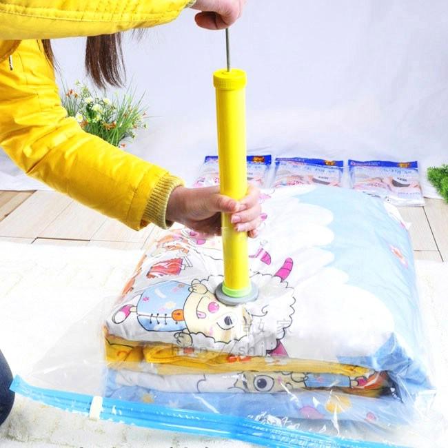 Bộ 8 túi hút chân không đựng chăn màn kèm bơm tay tiện dụng