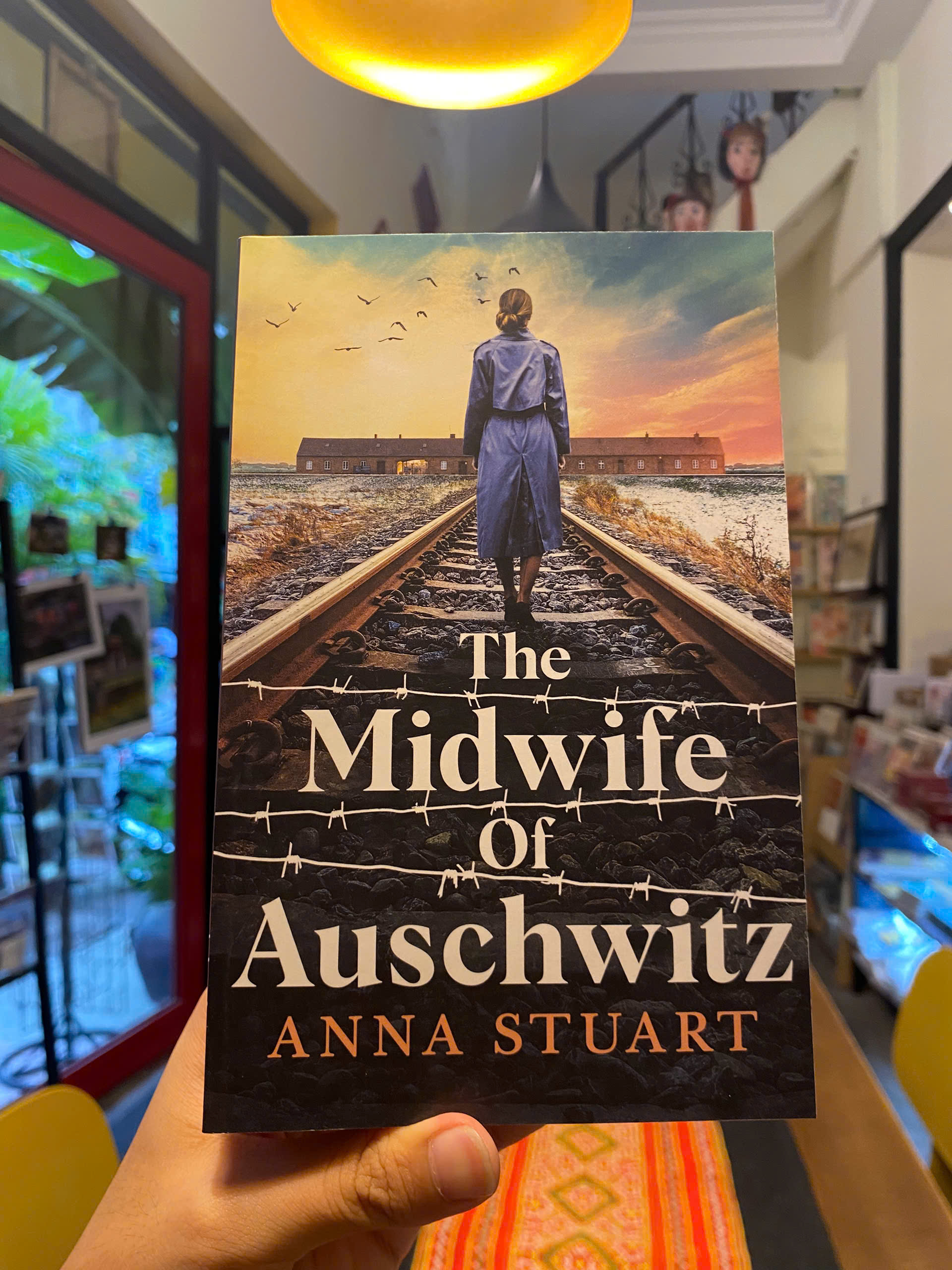 Sách - The Midwife of Auschwitz: A Heartbreaking True Story, Gripping World War 2 Historical Novel by Anna Stuart