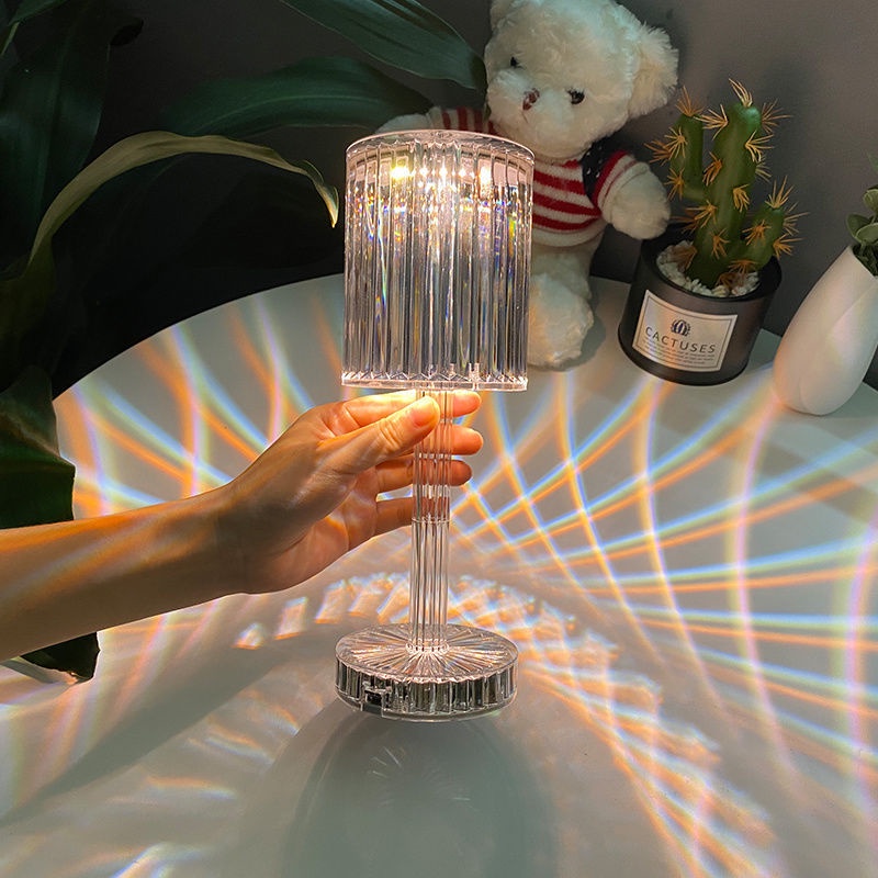 Đèn Ngủ Để Bàn Kim Cương Pha Lê Đèn Led Decor Hiệu Ứng 3D Cảm Biến Tích Điện - Có Bảng Điều Khiển 16 Màu - Hàng Loại 1 - Chính Hãng MINIIN