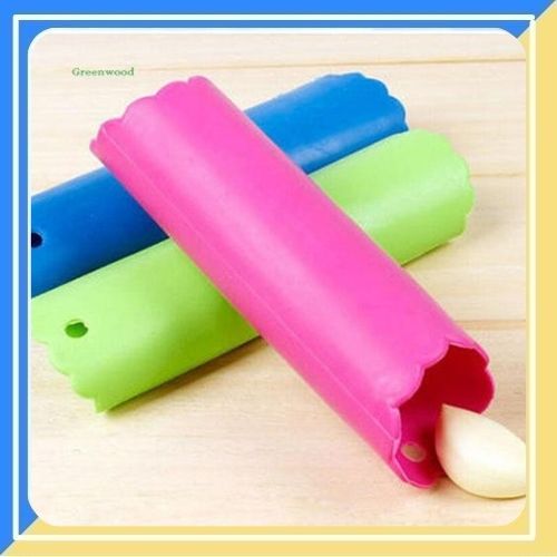 Bóc vỏ tỏi tiện dụng bằng silicone 88121 shop cr7