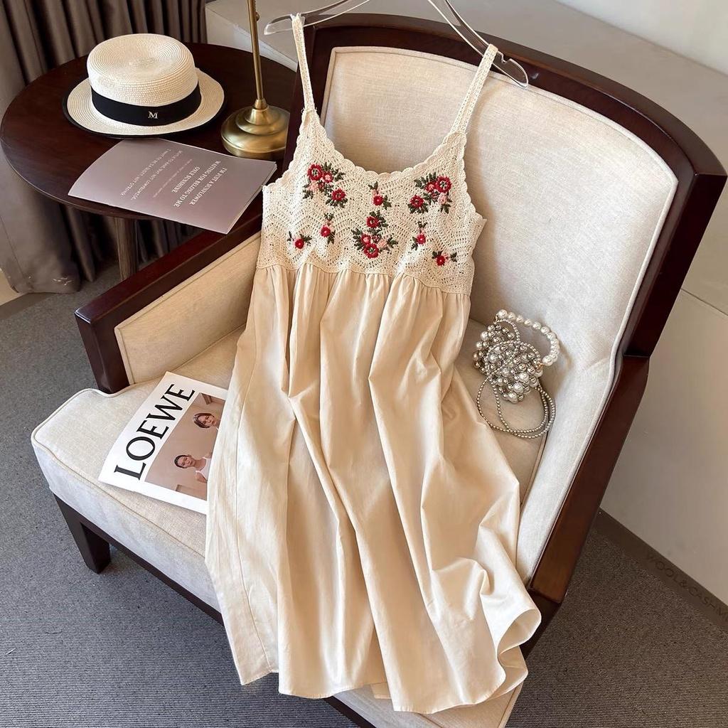 MS907 Váy đầm hai dây nữ đan móc thêu hoa đỏ đi biển