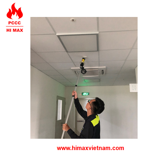 Bình xịt tạo khói (Bình thử đầu báo khói) hi max SMOKING 911