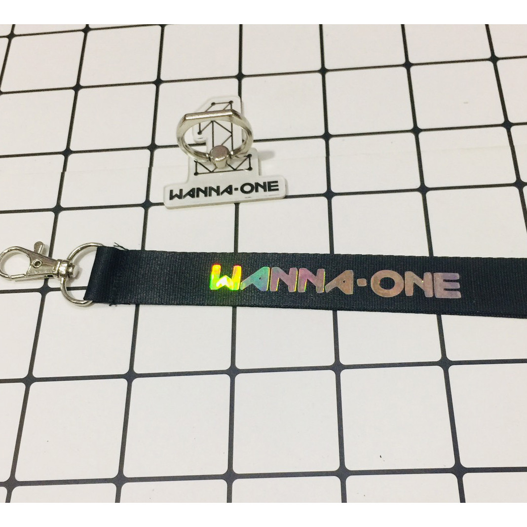 COMBO IRING VÀ NAMETAG WANNA ONE