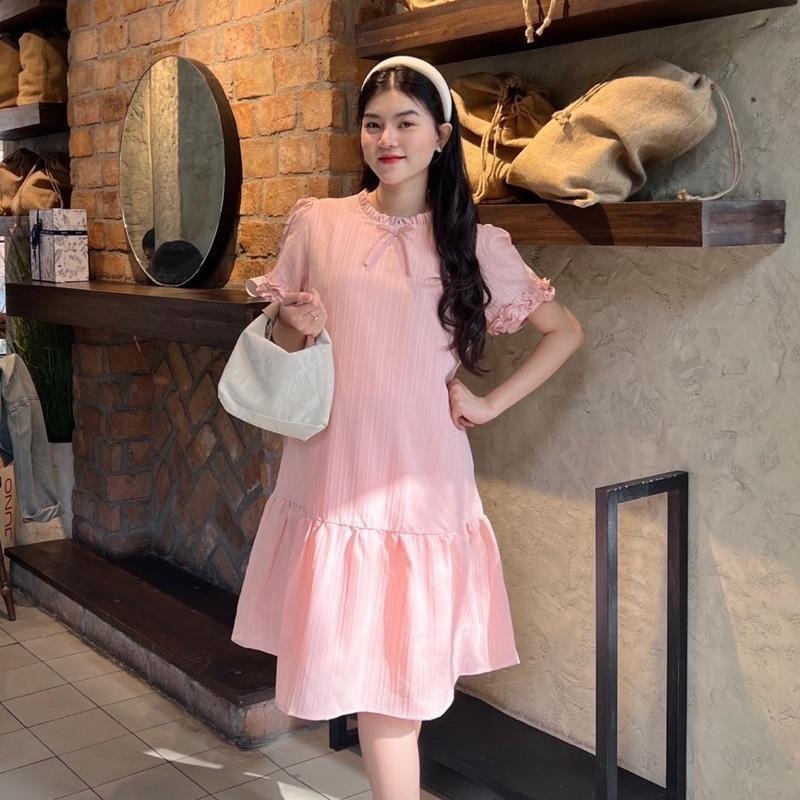 Đầm Bầu Phom Đuôi Cá Cổ Bèo Phối Tay Bèo Chất Xốp Hàn Nhẹ Nhàng Diện Đi Làm, Đi Chơi Xinh - Đen