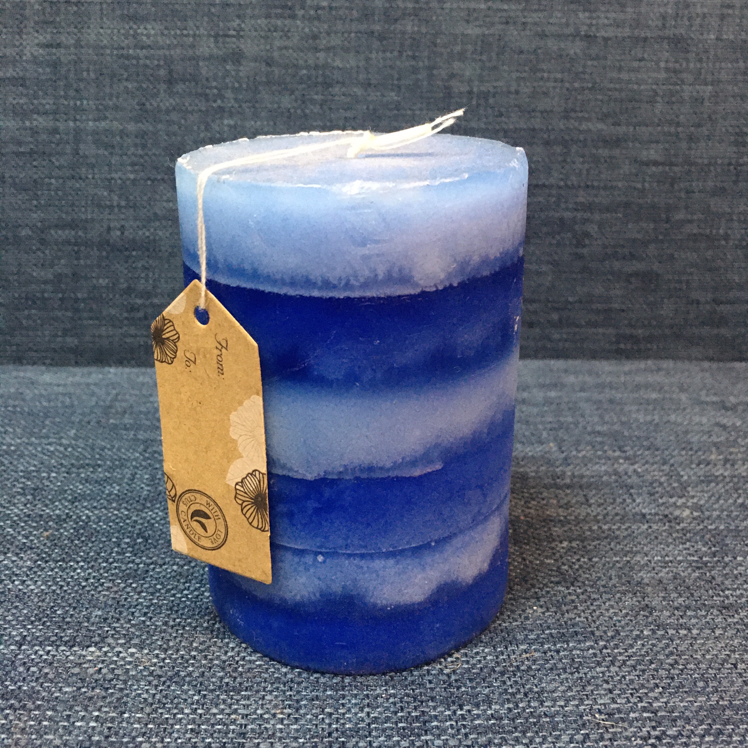 Nến trụ Cầu vồng Pillar Candle - Giao màu ngẫu nhiên