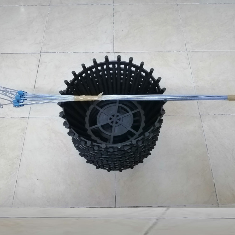 10 CHẬU NHỰA GIẢ GỖ FI 26_NSX BÌNH THUẬN PLASTICS!- VÀ 10 MÓC KẼM 70CM TREO CHẬU SIÊU BỀN!!!