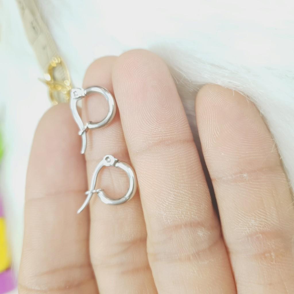 Khuyên Tai Tròn Đơn Giản Titanium Cao Cấp- Dùng bền màu tắm rửa không đen