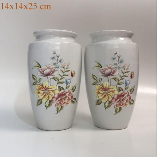 Lọ hoa gốm cổ điển tinh tế