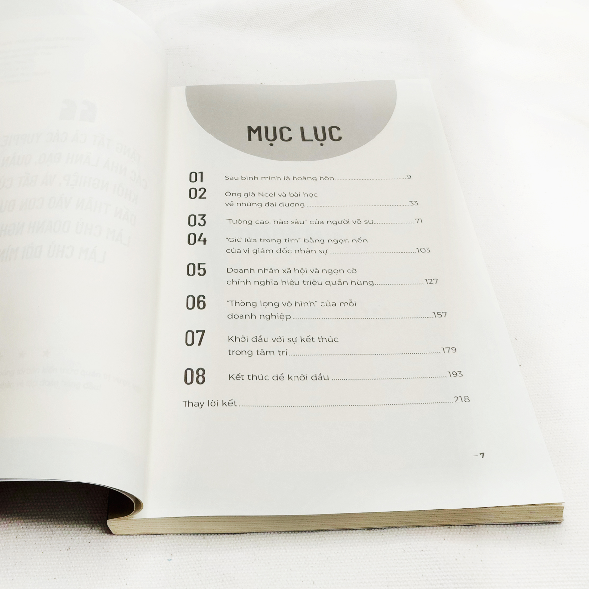 Sách - Khởi Nghiệp Phiêu Lưu Ký: Start-up Trước Tuổi 30