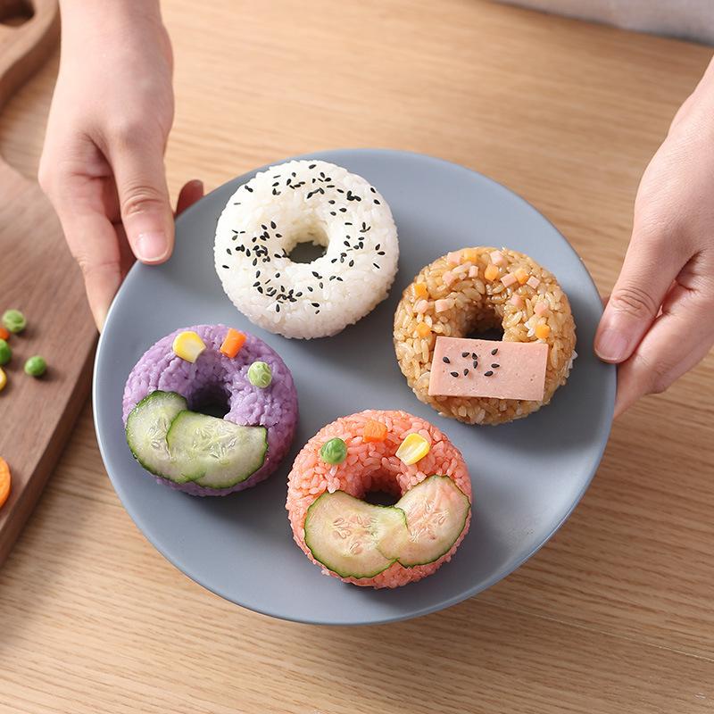 Khuôn Làm Cơm Nắm Tạo Hình Bánh Donut