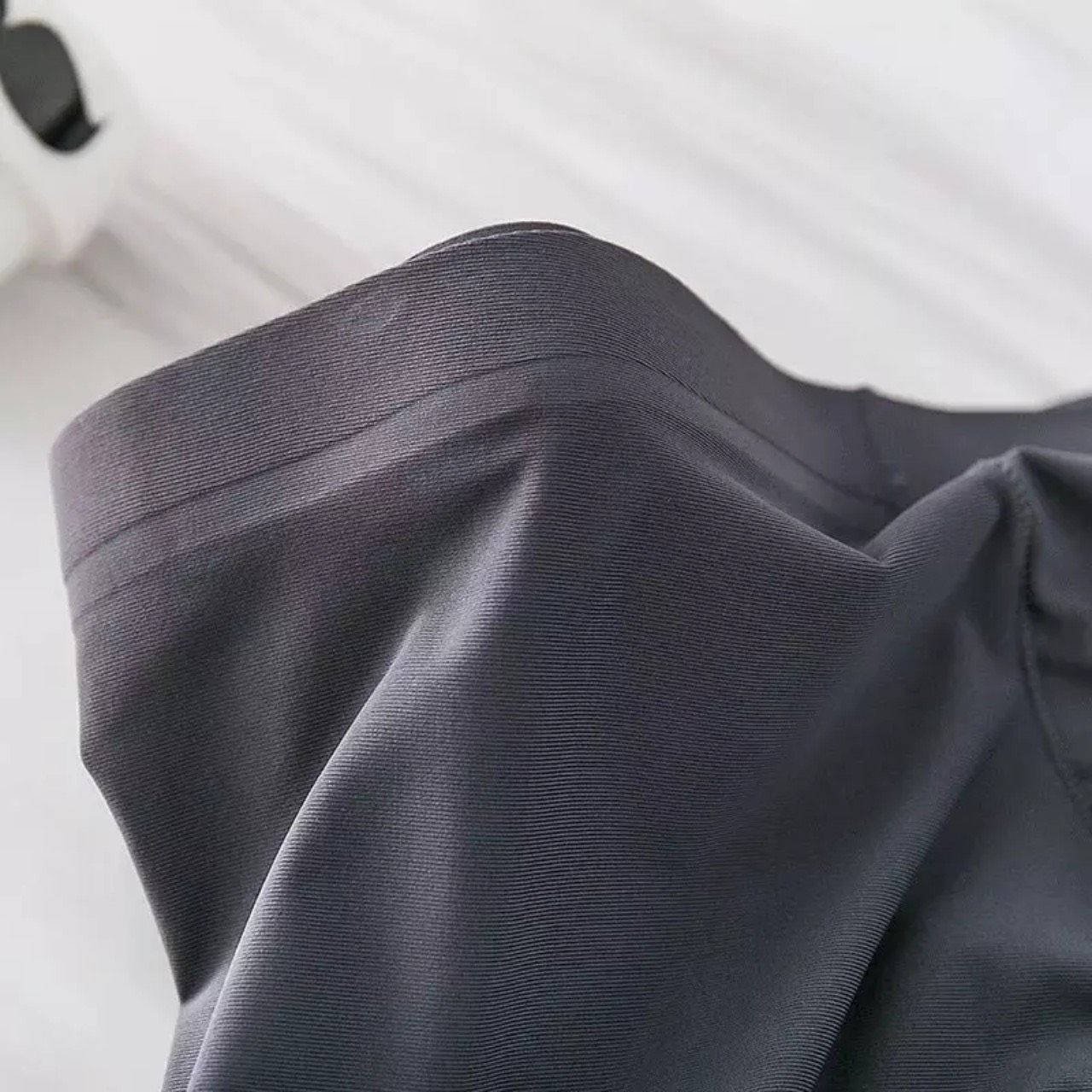 Quần lót đùi nam boxer thun lạnh cao cấp Voronin 011 – Mát lạnh, co giãn, tôn dáng chuẩn