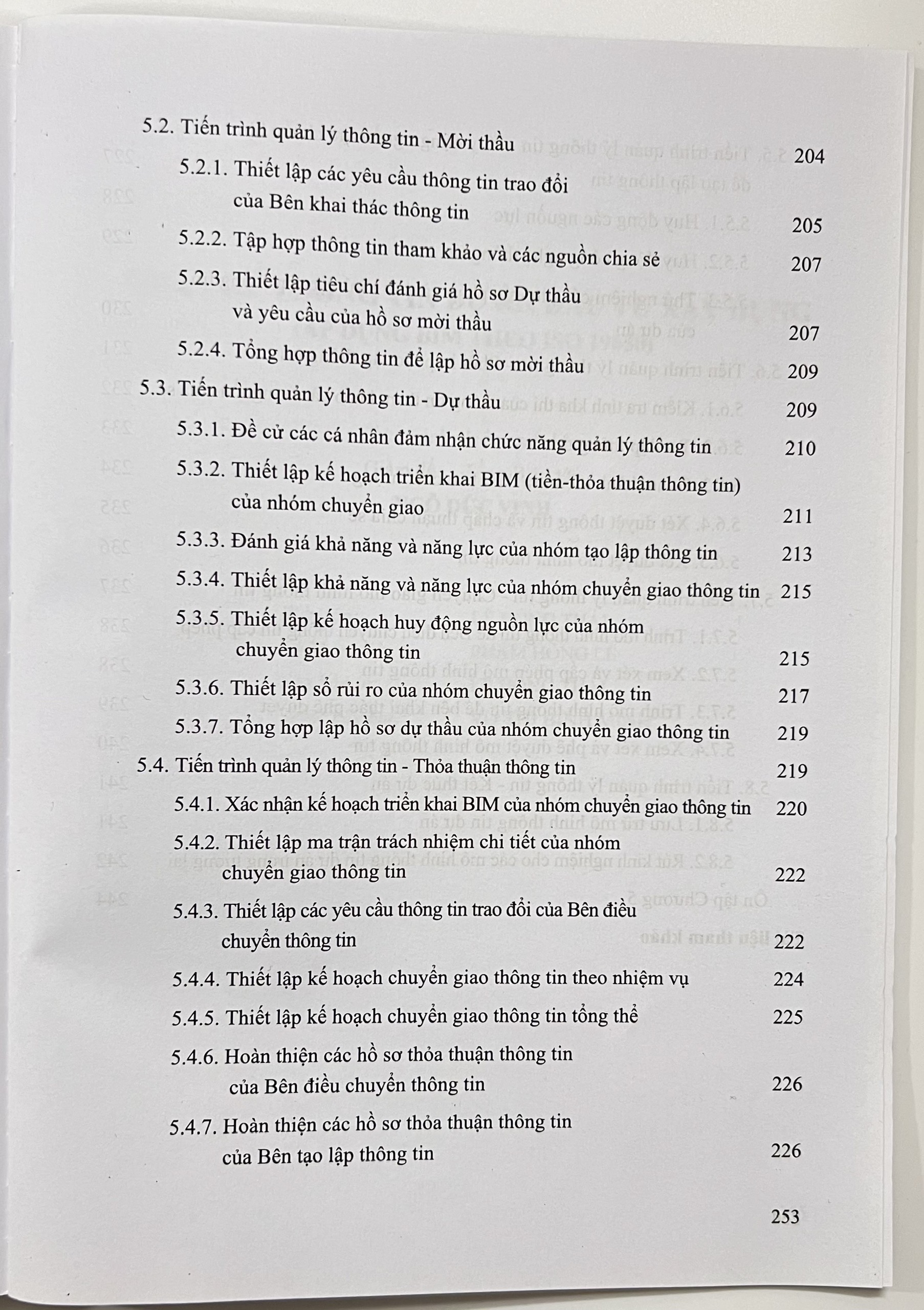 Sách - Quản Lý Thông Tin Dự Án Đầu Tư Xây Dựng Áp Dụng BIM Theo ISO 19650