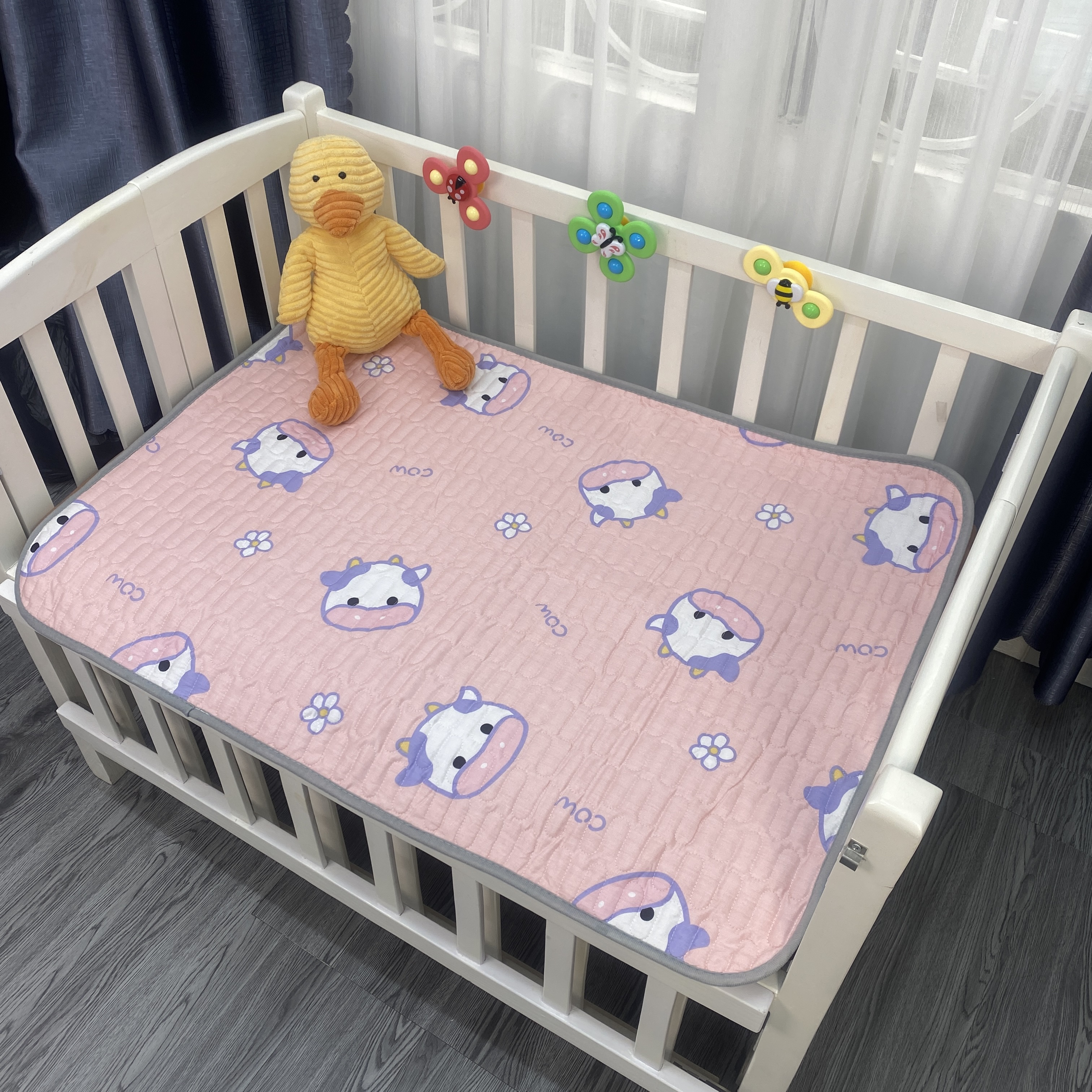 Tấm Lót Chống Thấm Cho Bé Sơ Sinh 5 Lớp Chần Bông Thấm Hút Nhanh An Toàn Tiện Lợi - 231