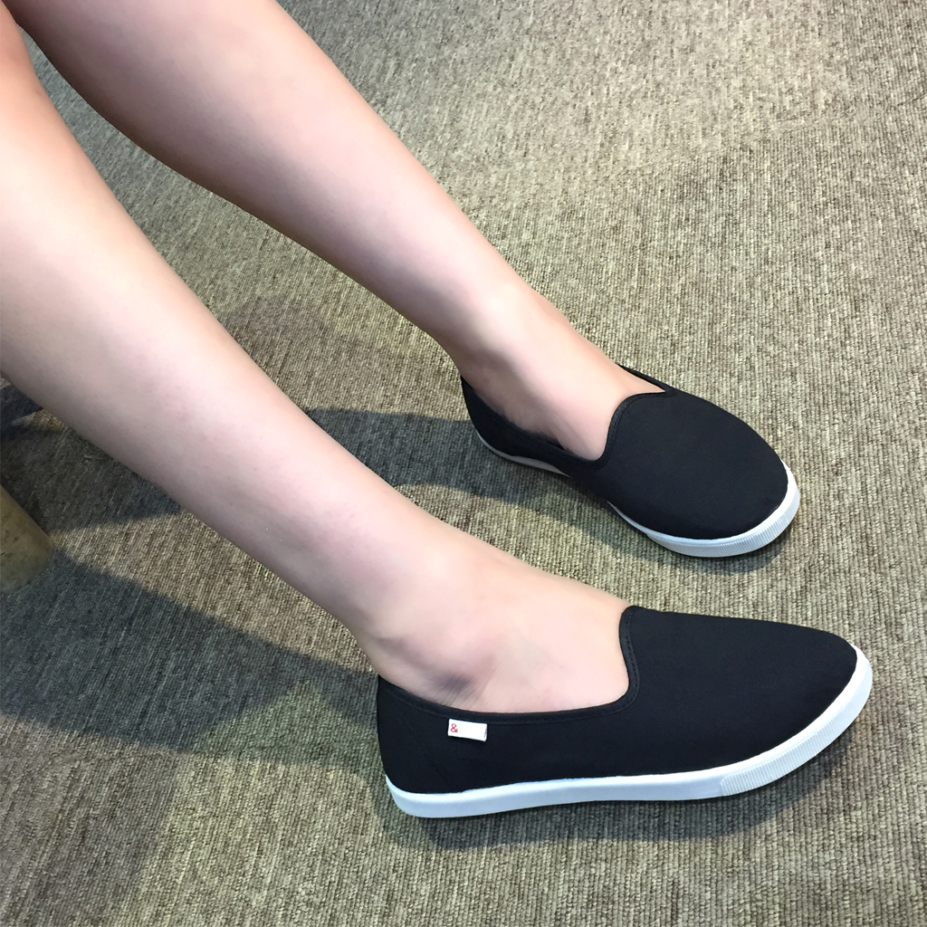 Giày slip on nữ mũi tròn búp bê siêu mềm êm chân chuyên dụng đi bộ tôn dáng đẹp - màu đen vải Canvas