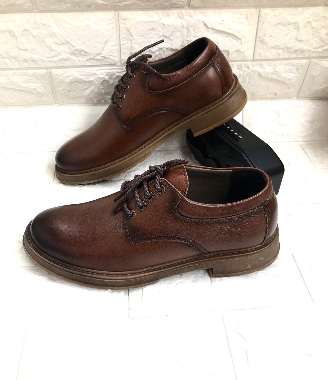 Giày nam da bò cao cấp, đế cao su mềm mại, size từ 39-44, màu nâu vàng, mẫu mới nhất hiện nay.
